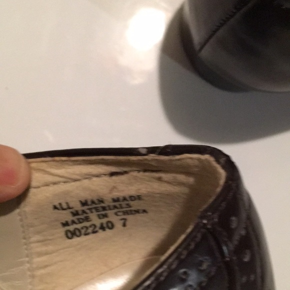 Shoes - Picture 7 of 7